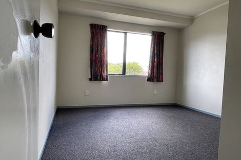 Photo of property in 30 Kowhai Street, Tokomaru, Palmerston North, 4474