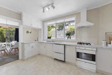 Photo of property in 335f Devon Street West, New Plymouth, 4310