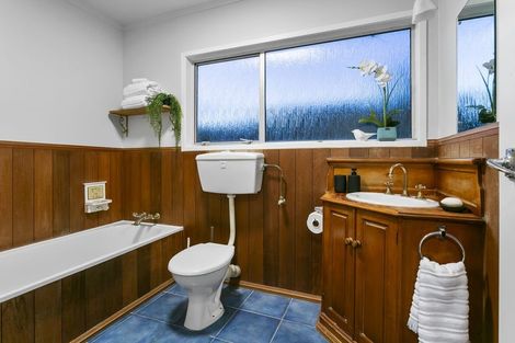 Photo of property in 3 Dunraven Place, Torbay, Auckland, 0630