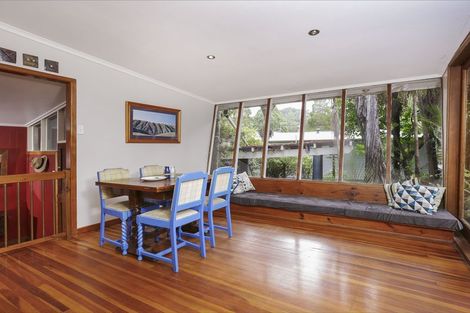 Photo of property in 18 Waima Crescent, Titirangi, Auckland, 0604