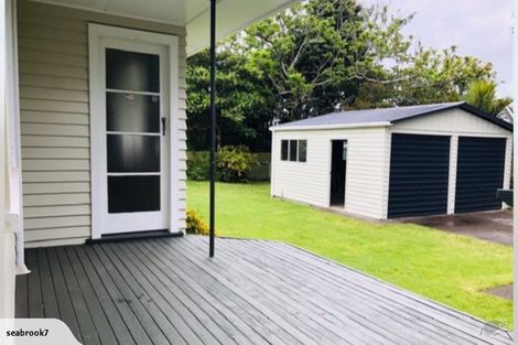 Photo of property in 122a Govett Avenue, Frankleigh Park, New Plymouth, 4310