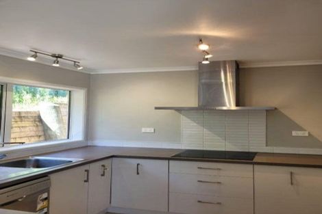 Photo of property in 2 Elena Place, Welcome Bay, Tauranga, 3112