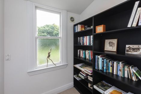 Photo of property in 79 North Avon Road, Richmond, Christchurch, 8013