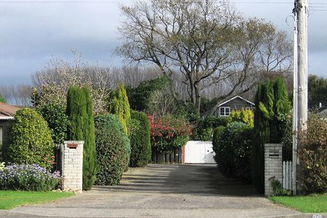 Photo of property in 274 Te Moana Road, Waikanae, 5036