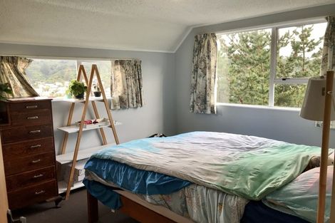 Photo of property in 15e Glen Road, Stokes Valley, Lower Hutt, 5019