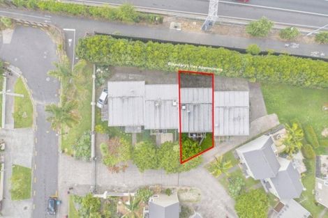 Photo of property in 7/33 School Road, Morningside, Auckland, 1021