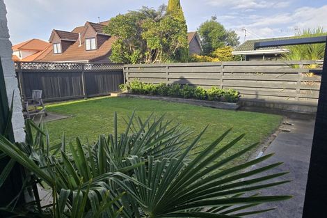 Photo of property in 14a Palm Avenue, Hokowhitu, Palmerston North, 4410