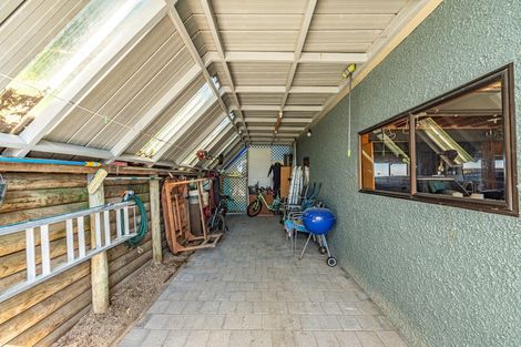 Photo of property in 22 Shakespeare Road, Bastia Hill, Whanganui, 4500