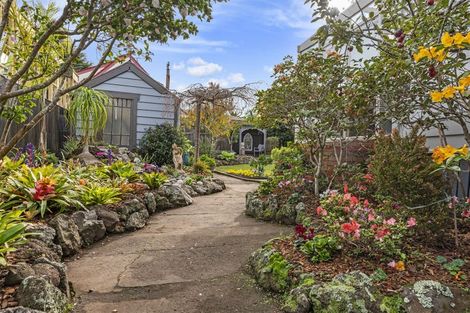 Photo of property in 3 Garden Terrace, Devonport, Auckland, 0624