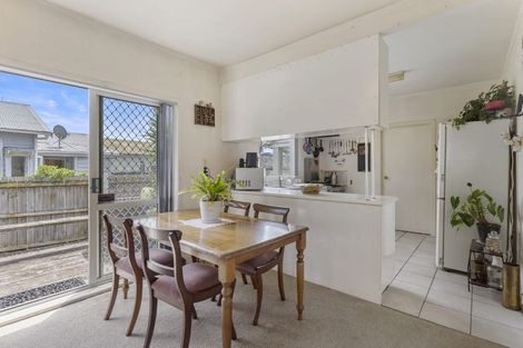 Photo of property in 29 Tennessee Avenue, Mangere East, Auckland, 2024