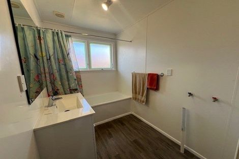 Photo of property in 2/15 Bowen Street, Upper Riccarton, Christchurch, 8041