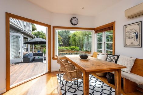 Photo of property in 35 Paparoa Street, Papanui, Christchurch, 8053