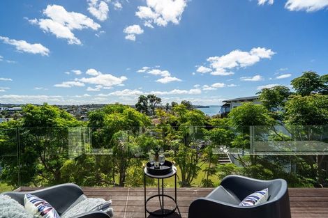 Photo of property in 1/14 Rothesay Bay Road, Rothesay Bay, Auckland, 0630