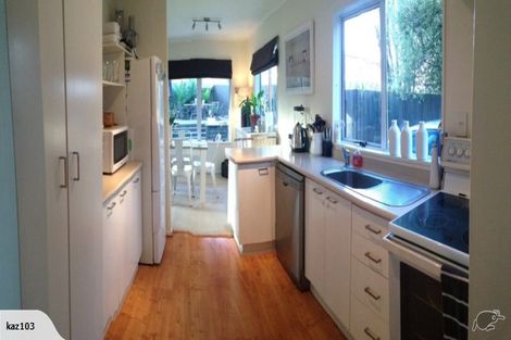 Photo of property in 4/56 Youngs Road, Papakura, 2110