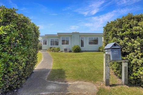 Photo of property in 68 Moana Street, Otaki Beach, Otaki, 5512