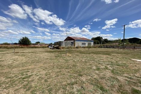 Photo of property in 11 Makohine Lane, Ohingaiti, Kimbolton, 4785