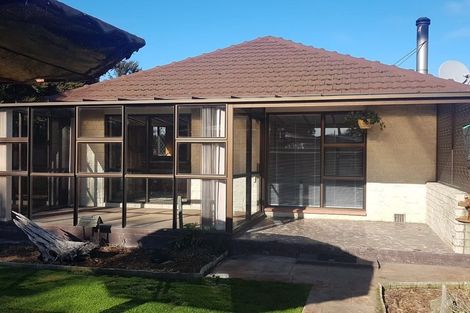 Photo of property in 22 Woodend Road, Woodend, 7610