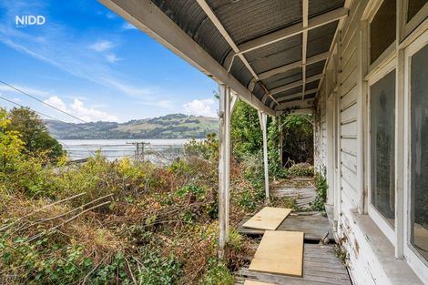Photo of property in 1 Athol Place, Ravensbourne, Dunedin, 9022