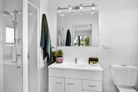 Photo of property in 4 Dale Street, Lower Vogeltown, New Plymouth, 4310