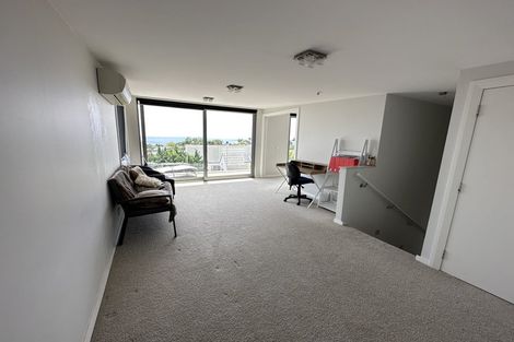 Photo of property in 276 Lake Road, Hauraki, Auckland, 0622