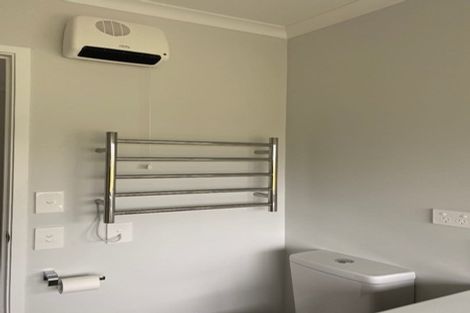 Photo of property in 59 Seagrass Place, Otaki Beach, Otaki, 5512