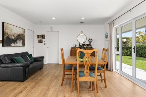 Photo of property in 13a Anzac Avenue, Onekawa, Napier, 4110