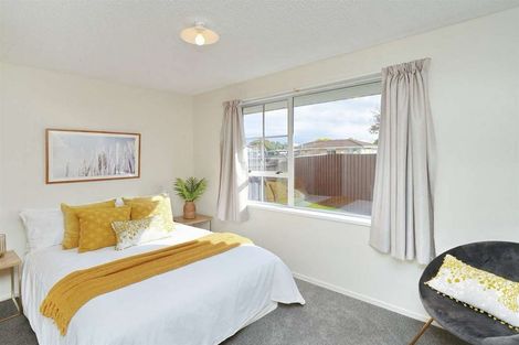 Photo of property in 4 Daytona Place, Parklands, Christchurch, 8083