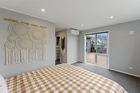 Photo of property in 33 Margaret Road, Raumati Beach, Paraparaumu, 5032