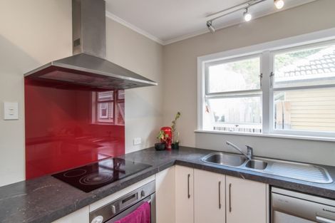 Photo of property in 49 Kiwi Crescent, Tawa, Wellington, 5028