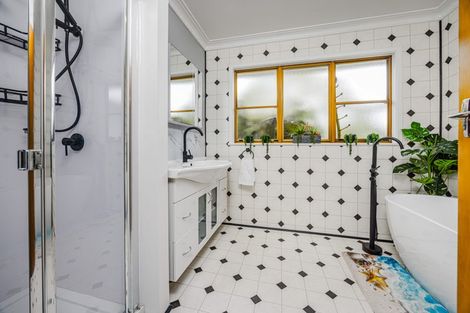 Photo of property in 22 Tatariki Street, Rosehill, Papakura, 2113