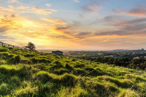 Photo of property in 768 Redoubt Road, Flat Bush, Auckland, 2019