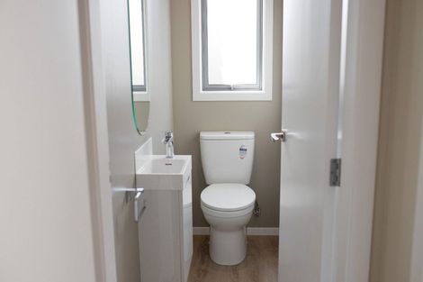 Photo of property in 4/10 Marion Street, Silverstream, Upper Hutt, 5019