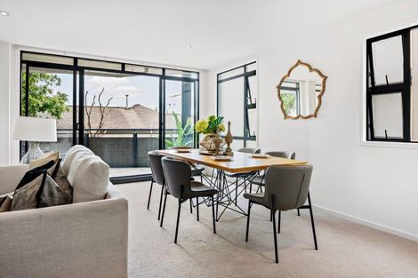 Photo of property in 2/387 Parnell Road, Parnell, Auckland, 1052