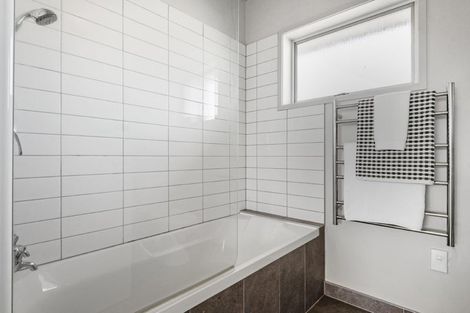 Photo of property in 2/41 Jutland Road, Hauraki, Auckland, 0622