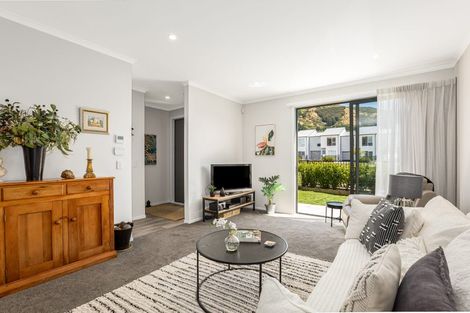 Photo of property in 8 Tokitoki Way, Kenepuru, Porirua, 5022