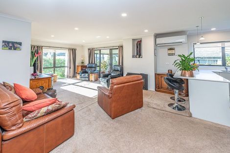 Photo of property in Caversham Park, 2/2 Caversham Road, Westmere, Whanganui, 4501