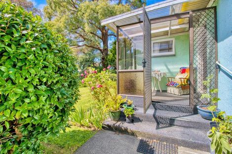 Photo of property in 37 Hillary Crescent, Maraenui, Napier, 4110