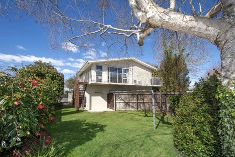 Photo of property in 169 Withells Road, Avonhead, Christchurch, 8042