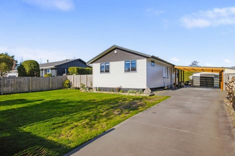 Photo of property in 75 Rangipoia Place, Turangi, 3334