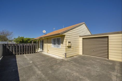 Photo of property in 2/80 Latham Street, Marewa, Napier, 4110