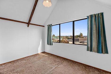 Photo of property in 166 Ohauiti Road, Hairini, Tauranga, 3112