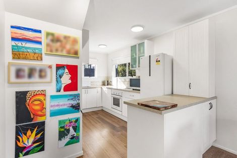Photo of property in 6 Bayou Lane, Churton Park, Wellington, 6037