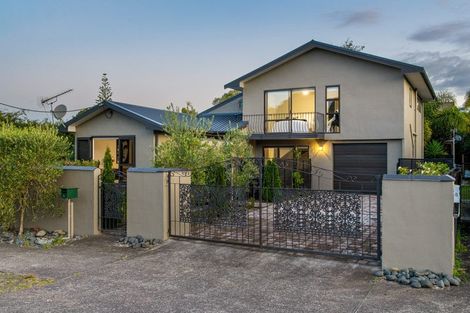 Photo of property in 8a Westbourne Road, Murrays Bay, Auckland, 0630