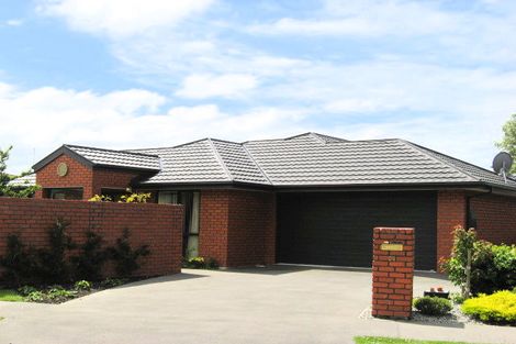 Photo of property in 64 Laing Crescent, Heathcote Valley, Christchurch, 8022