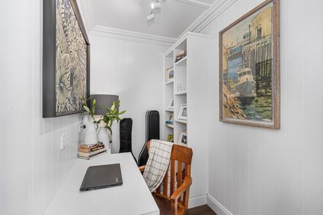 Photo of property in 3 Croydon Street, Woodend, 7610