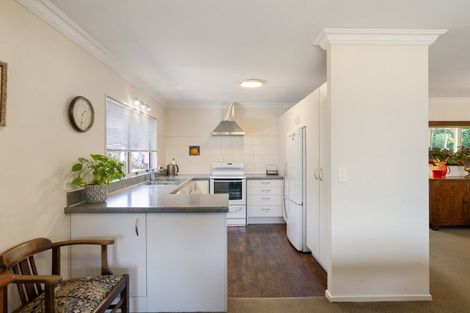 Photo of property in 32 Dixon Road, Fitzroy, Hamilton, 3206