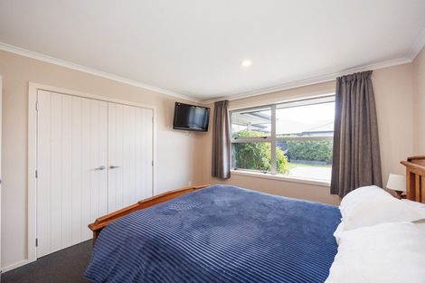 Photo of property in 49 Rodeo Drive, Kelvin Grove, Palmerston North, 4414