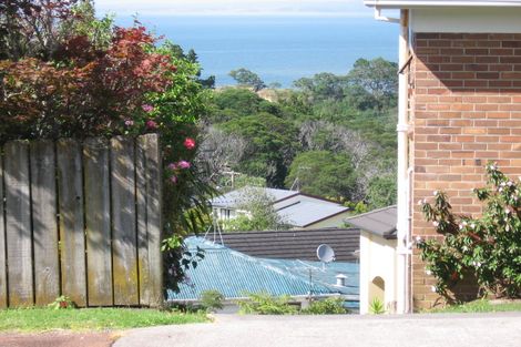 Photo of property in 5a Gill Crescent, Blockhouse Bay, Auckland, 0600