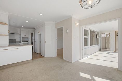 Photo of property in 21 Ngahere Street, Otumoetai, Tauranga, 3110