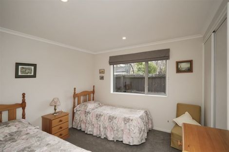Photo of property in 2/27 Ngaio Street, Saint Martins, Christchurch, 8022